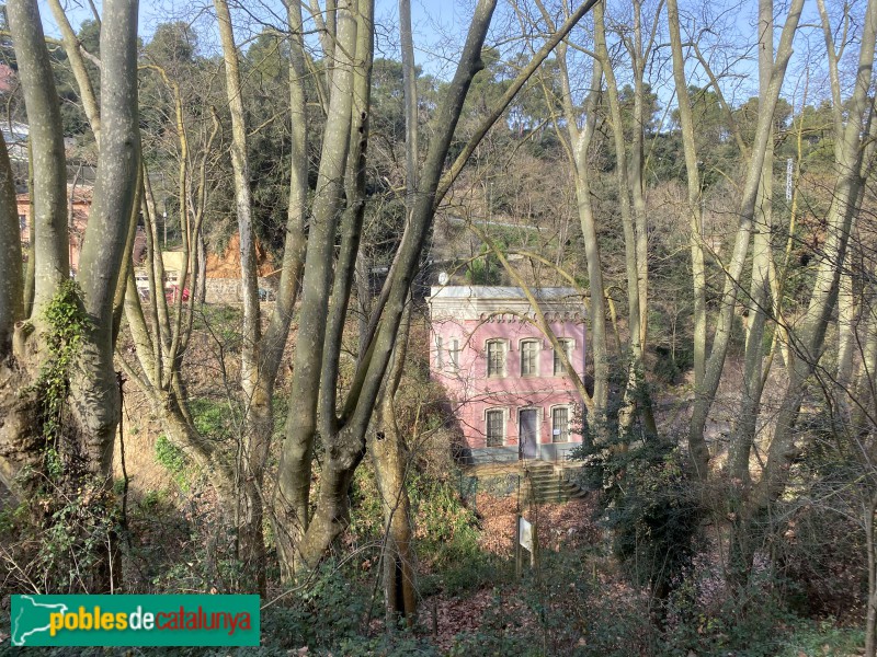 Barcelona - Casa del guarda del pantà de Vallvidrera