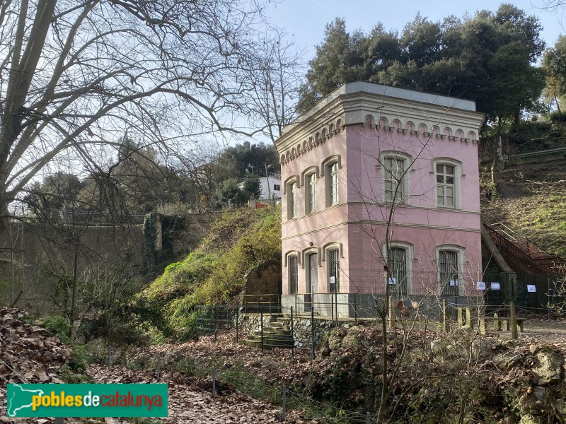 Barcelona - Casa del guarda del pantà de Vallvidrera