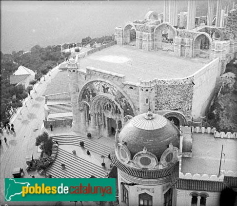 Barcelona - Temple del Sagrat Cor, en construcció