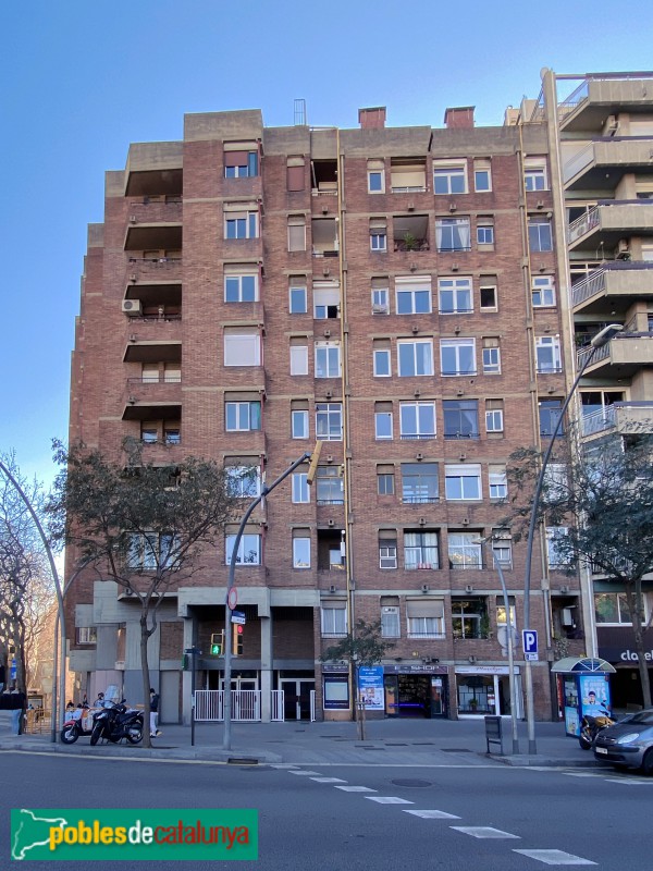 Barcelona - Casa del Pati (Rda. Guinardó, 44)