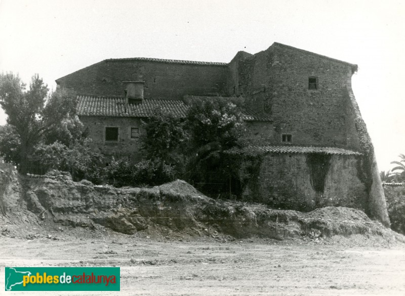 Barcelona - Can Cortada (Foto: Arxiu Municipal del Districte d' Horta-Guinardó, 1930) Barcelona - Can Cortada