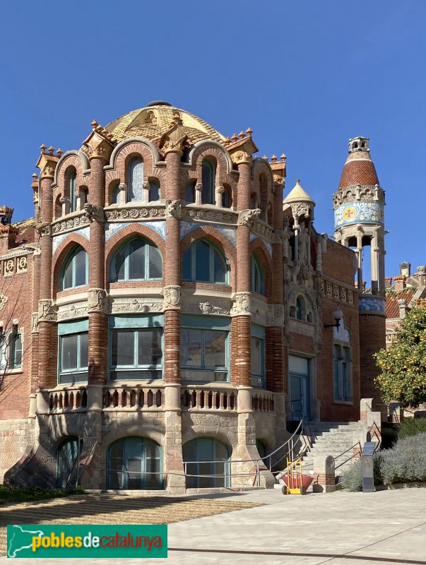 Hospital de Sant Pau - Pavelló de la Mare de Déu del Carme (Foto: Albert Esteves, 2021) Hospital de Sant Pau - Pavelló de la Mare de Déu del Carme