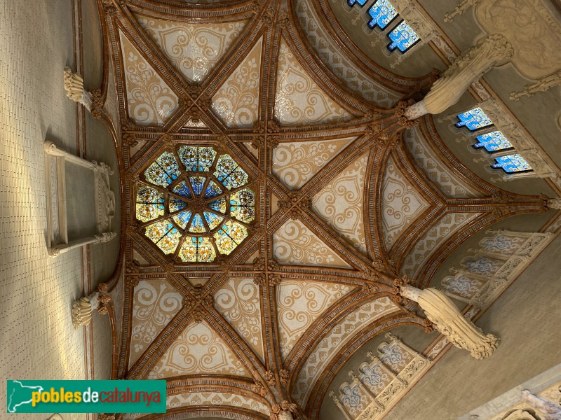 Hospital de Sant Pau - Volta de l'escala d'honor (Foto: Albert Esteves, 2021) Hospital de Sant Pau - Volta de l'escala d'honor