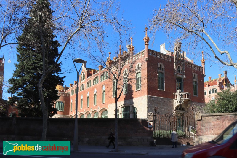 Hospital de Sant Pau - Pavelló de Sant Salvador (Foto: Albert Esteves, 2021) Hospital de Sant Pau - Pavelló de Sant Salvador