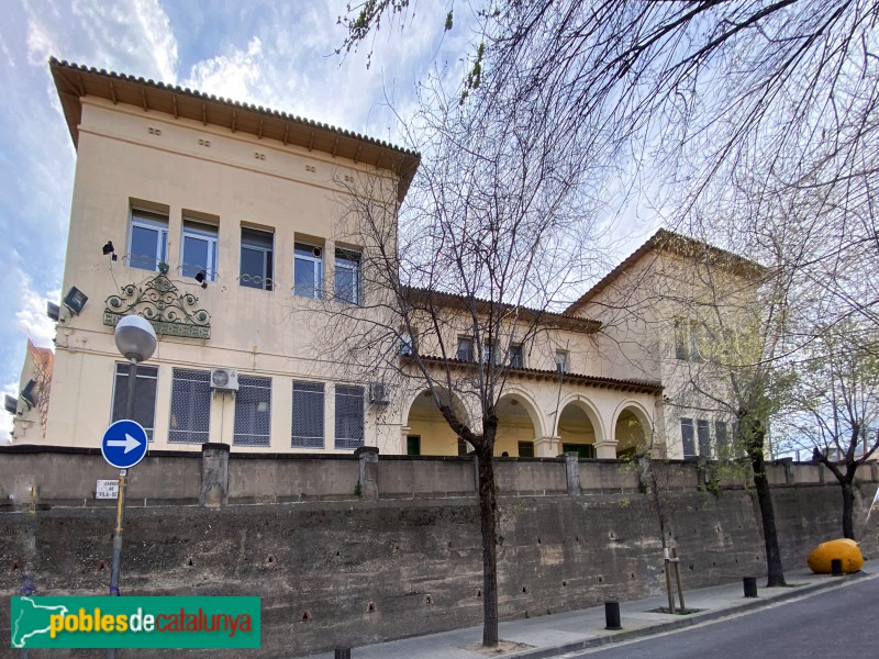 Barcelona - Antiga Escola Giner (Centre de dia Pi i Molist)