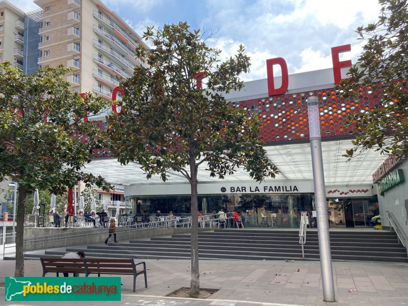 Barcelona - Mercat de la Guineueta (Foto: Albert Esteves, 2021) Barcelona - Mercat de la Guineueta