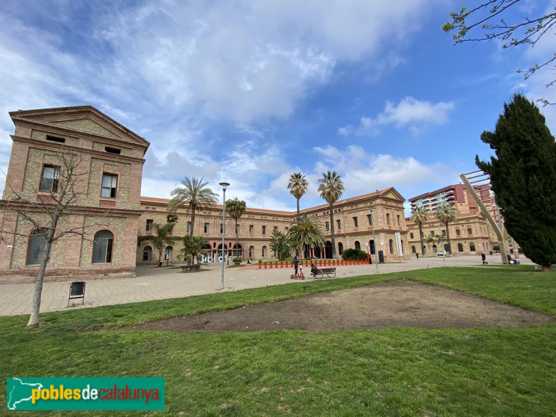 Institut Mental De La Santa Creu Barcelona La Guineueta Pobles De 