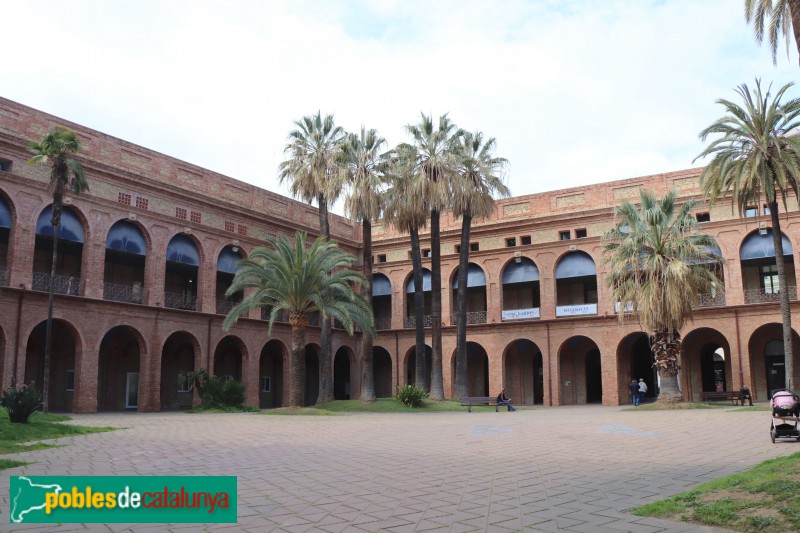 Barcelona - Institut Mental de la Santa Creu (Foto: Albert Esteves, 2021) Barcelona - Institut Mental de la Santa Creu