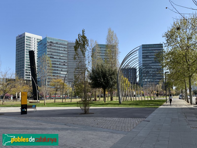 L'Hospitalet de Llobregat - Plaça Europa (Foto: Albert Esteves, 2021) L'Hospitalet de Llobregat - Plaça Europa
