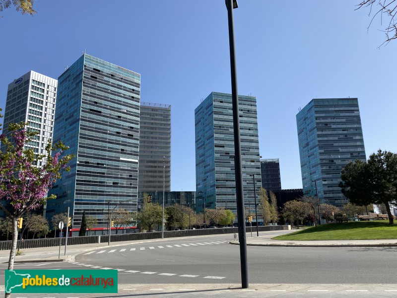 L'Hospitalet de Llobregat - Plaça Europa (Foto: Albert Esteves, 2021) L'Hospitalet de Llobregat - Plaça Europa