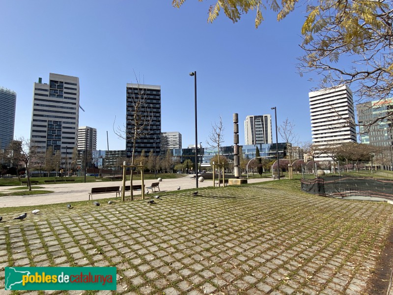 L'Hospitalet de Llobregat - Plaça Europa (Foto: Albert Esteves, 2021) L'Hospitalet de Llobregat - Plaça Europa