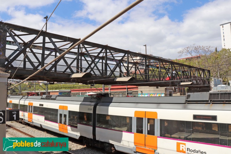 L'Hospitalet de Llobregat - Pont de l'Estació (Foto: Albert Esteves, 2021) L'Hospitalet de Llobregat - Pont de l'Estació
