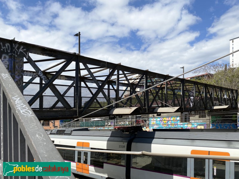 L'Hospitalet de Llobregat - Pont de l'Estació (Foto: Albert Esteves, 2021) L'Hospitalet de Llobregat - Pont de l'Estació