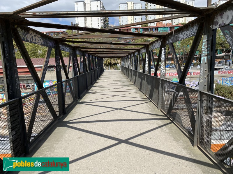 L'Hospitalet de Llobregat - Pont de l'Estació (Foto: Albert Esteves, 2021) L'Hospitalet de Llobregat - Pont de l'Estació