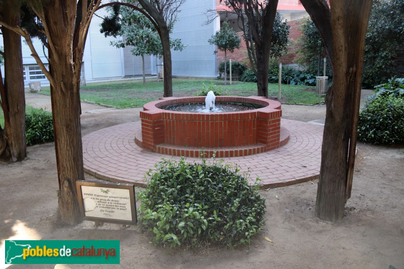 L'Hospitalet de Llobregat - Ca n'Arús. Jardins (Foto: Albert Esteves, 2021) L'Hospitalet de Llobregat - Ca n'Arús. Jardins