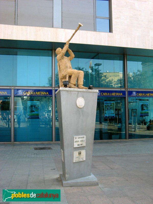 L´Hospitalet de Llobregat - Monument a la Sardana