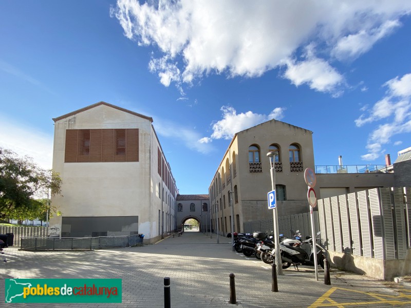 Sant Feliu de Llobregat - Naus de Can Bertrand (Foto: Albert Esteves, 2021) Sant Feliu de Llobregat - Naus de Can Bertrand