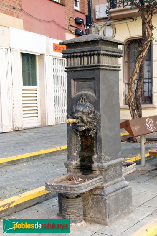 L'Hospitalet de Llobregat - Font de la plaça Constitució