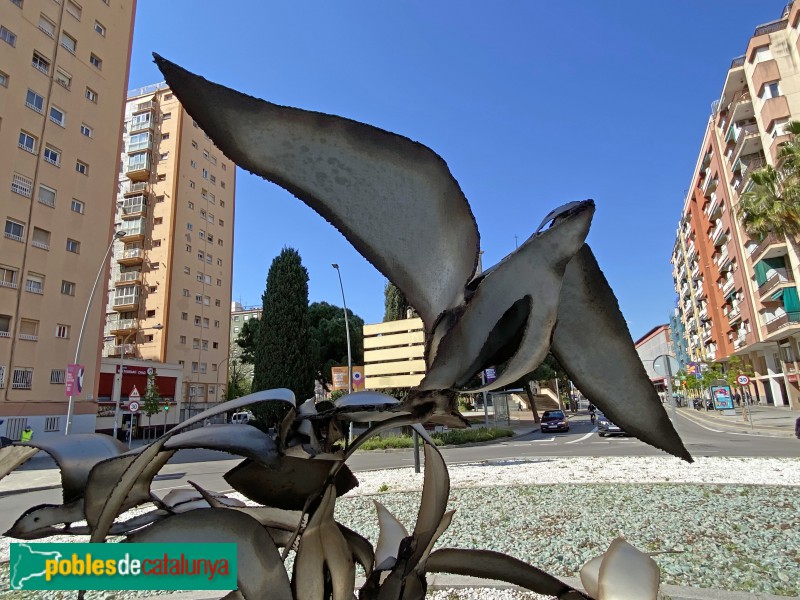 L'Hospitalet de Llobregat - Escultura <i>Vol de coloms</i>