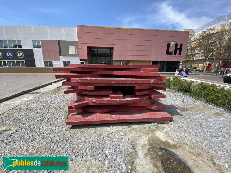 L'Hospitalet de Llobregat - Escultura <i>Les Lletres</i>