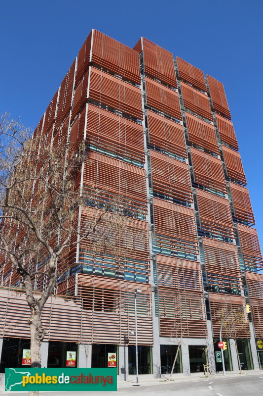 Barcelona - The Ó Building. Gran Via, 159