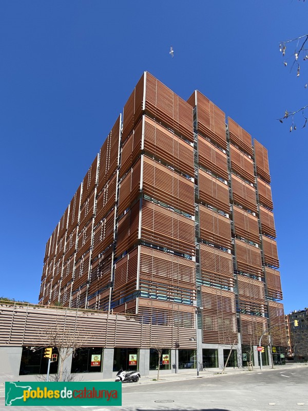 Barcelona - The Ó Building. Gran Via, 159