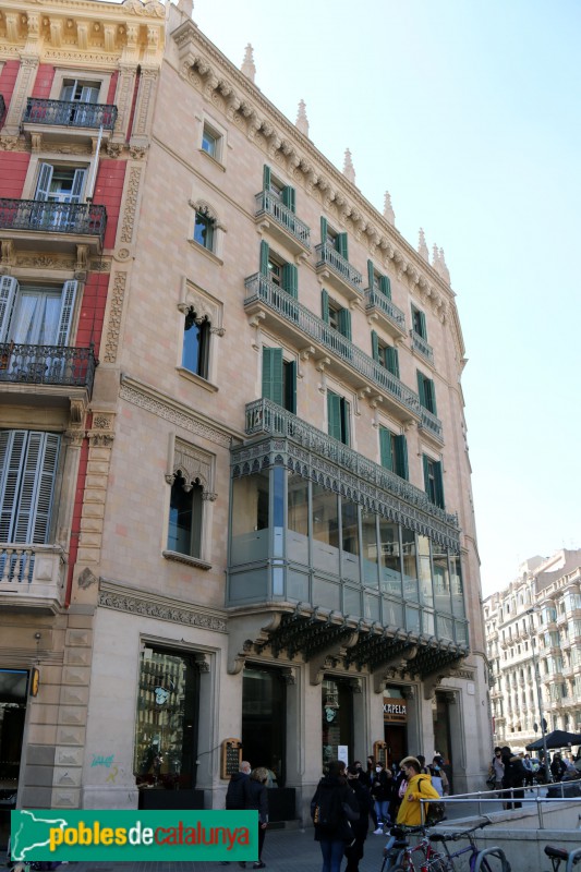 Barcelona - Casa Bosch Alsina (Plaça Catalunya, 8)