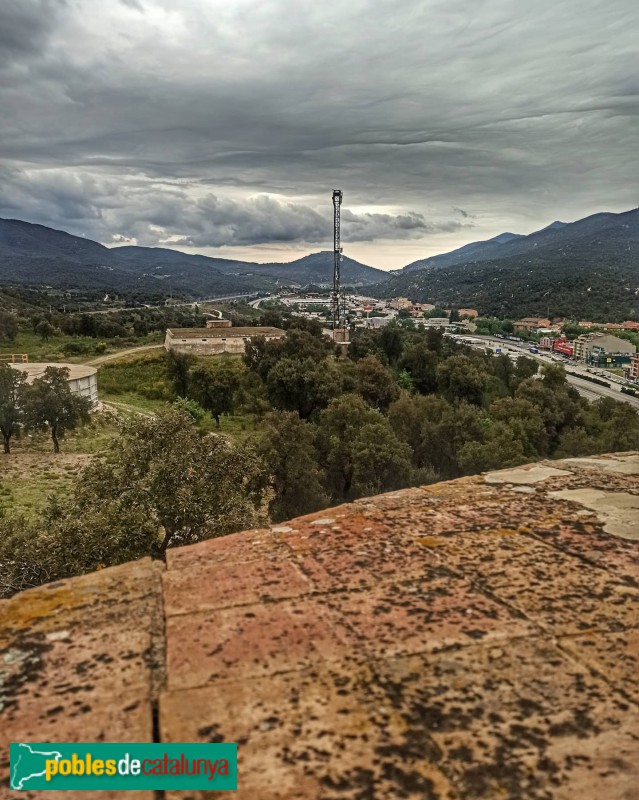 La Jonquera - Panoràmica des de la torre del Serrat de la Plaça (Foto: Humberto Vila, 2021) La Jonquera - Panoràmica des de la torre del Serrat de la Plaça