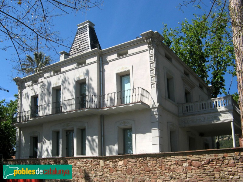 Pallejà - Casa Tarruella (Cal Pablo) (Foto: Albert Esteves, 2008) Pallejà - Casa Tarruella (Cal Pablo)