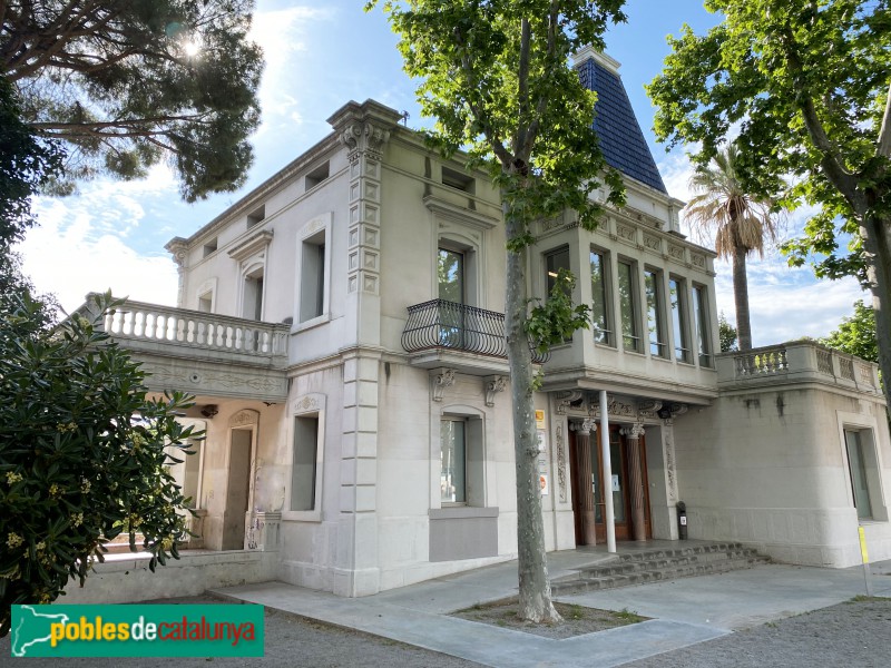 Pallejà - Casa Tarruella (Cal Pablo) (Foto: Albert Esteves, 2021) Pallejà - Casa Tarruella (Cal Pablo)