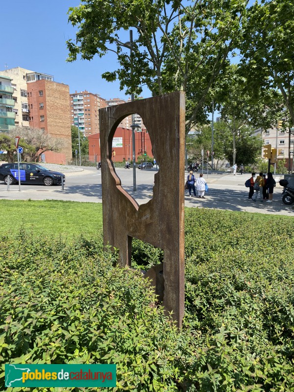 L'Hospitalet de Llobregat - Monument a Antonio Machado (Foto: Albert Esteves, 2021) L'Hospitalet de Llobregat - Monument a Antonio Machado