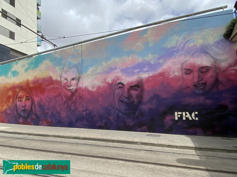 Cornellà de Llobregat- Mural a l'entrada del túnel del Tram