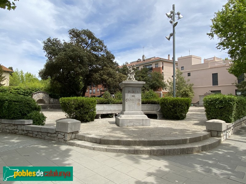 Begues - Plaça Camilo Riu