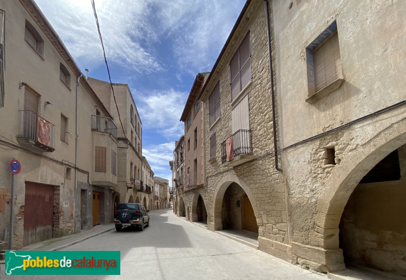 L'Albi - Carrer Major (Foto: Albert Esteves, 2021) L'Albi - Carrer Major