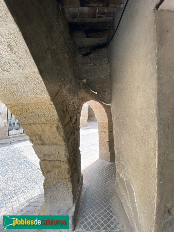 L'Albi - Carrer Major (Foto: Albert Esteves, 2021) L'Albi - Carrer Major