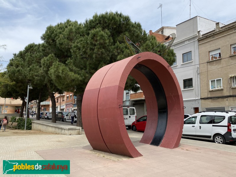 Cornellà de Llobregat - Escultura <i>Papallona</i>