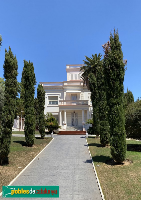 Sant Just Desvern - Casa Sans (Foto: Albert Esteves, 2021) Sant Just Desvern - Casa Sans