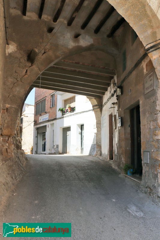 Juncosa - Portal de la plaça de l'Església