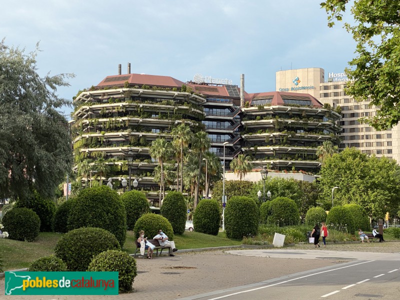 Barcelona - Edifici Banca Catalana (Edifici Planeta)