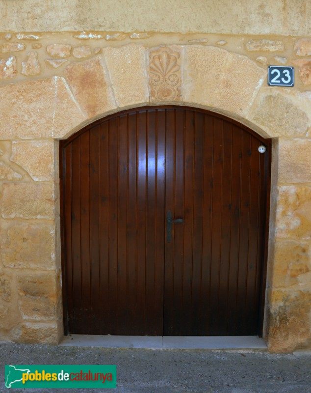 Bellaguarda - Porta de finals del segle XVIII