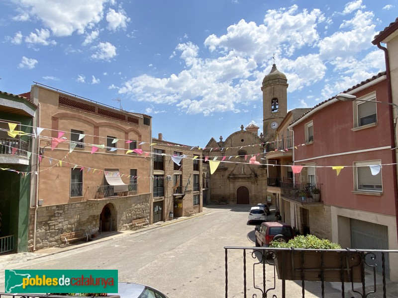 El Cogul. Plaça Major