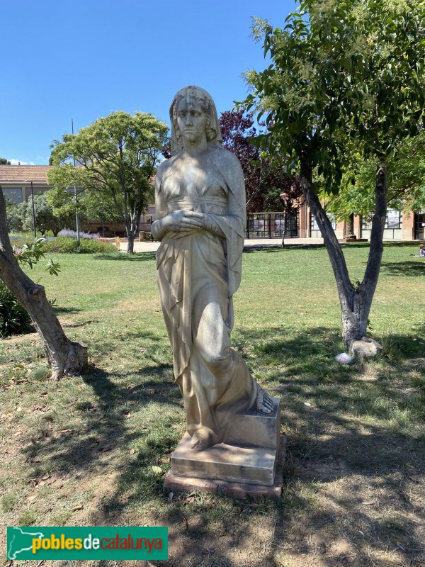Barcelona - Escultura <i>Mare de Déu embarassada</i>