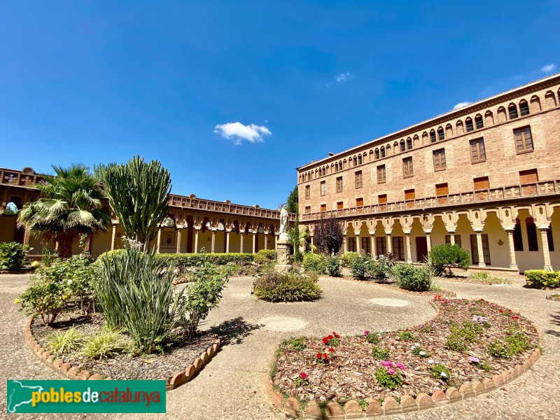 Barcelona - Monestir de Valldonzella. Claustre