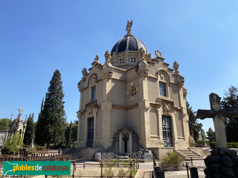 Sabadell - Capella del cementiri (Foto: Albert Esteves, 2021) Sabadell - Capella del cementiri