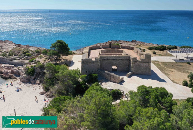 L'Ametlla de Mar - Castell de Sant Jordi d'Alfama (Foto: Francesc Vidal-Barraquer, 2020) L'Ametlla de Mar - Castell de Sant Jordi d'Alfama