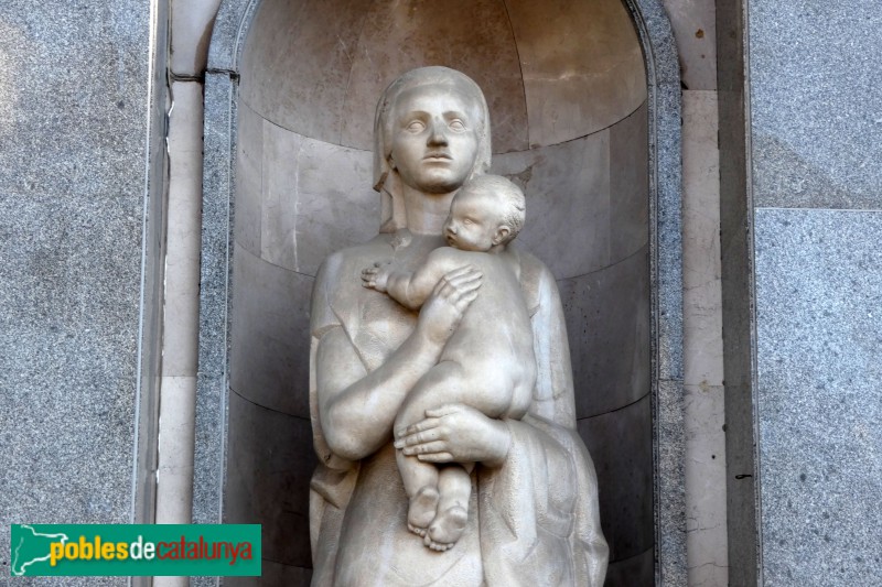 Barcelona - Passeig de Sant Joan, 10. Maternitat de Vicenç Navarro