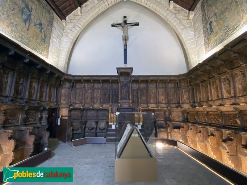 Tortosa - Museu de la Catedral. Cadirat del cor