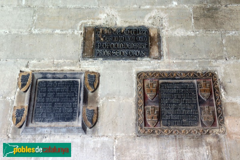 Tortosa - Catedral. Làpides del claustre