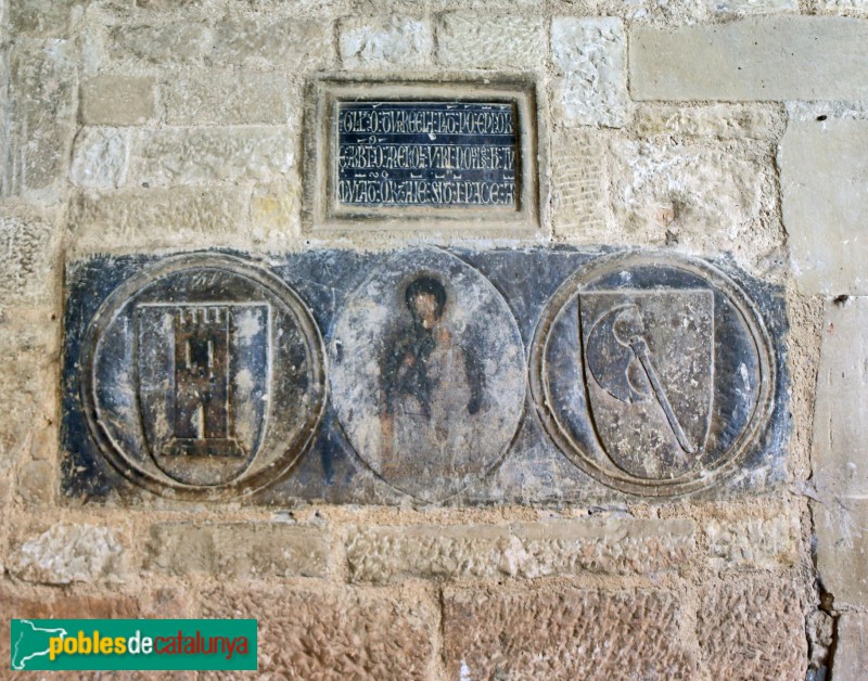 Tortosa - Catedral. Pedra dels tres escuts