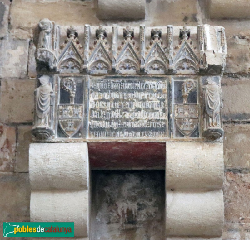 Tortosa - Catedral. Urna del bisbe Guillem de Torrelles